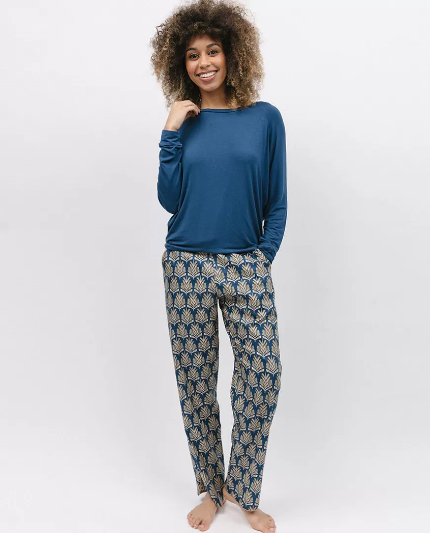 Fawn Slouch Jersey Top And Pinecone Geo Print Pyjama Set^Cyberjammies Best