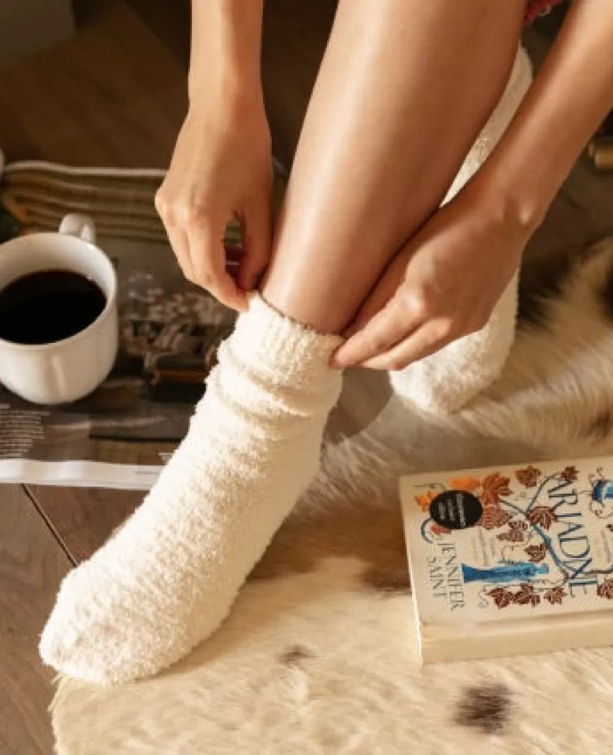Ivory Fluffy Socks^Cyberjammies Shop