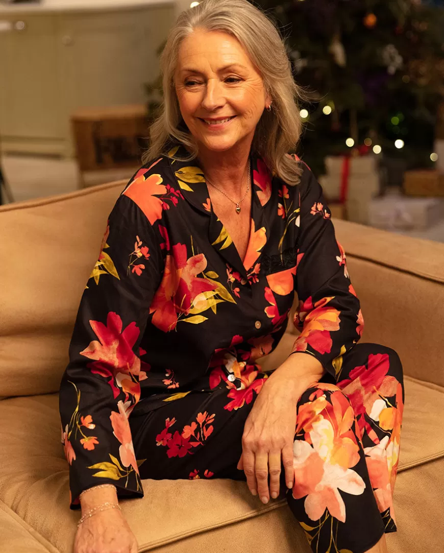 Winnie Lace Detail Black Floral Print Pyjama Set^Cyberjammies Best Sale